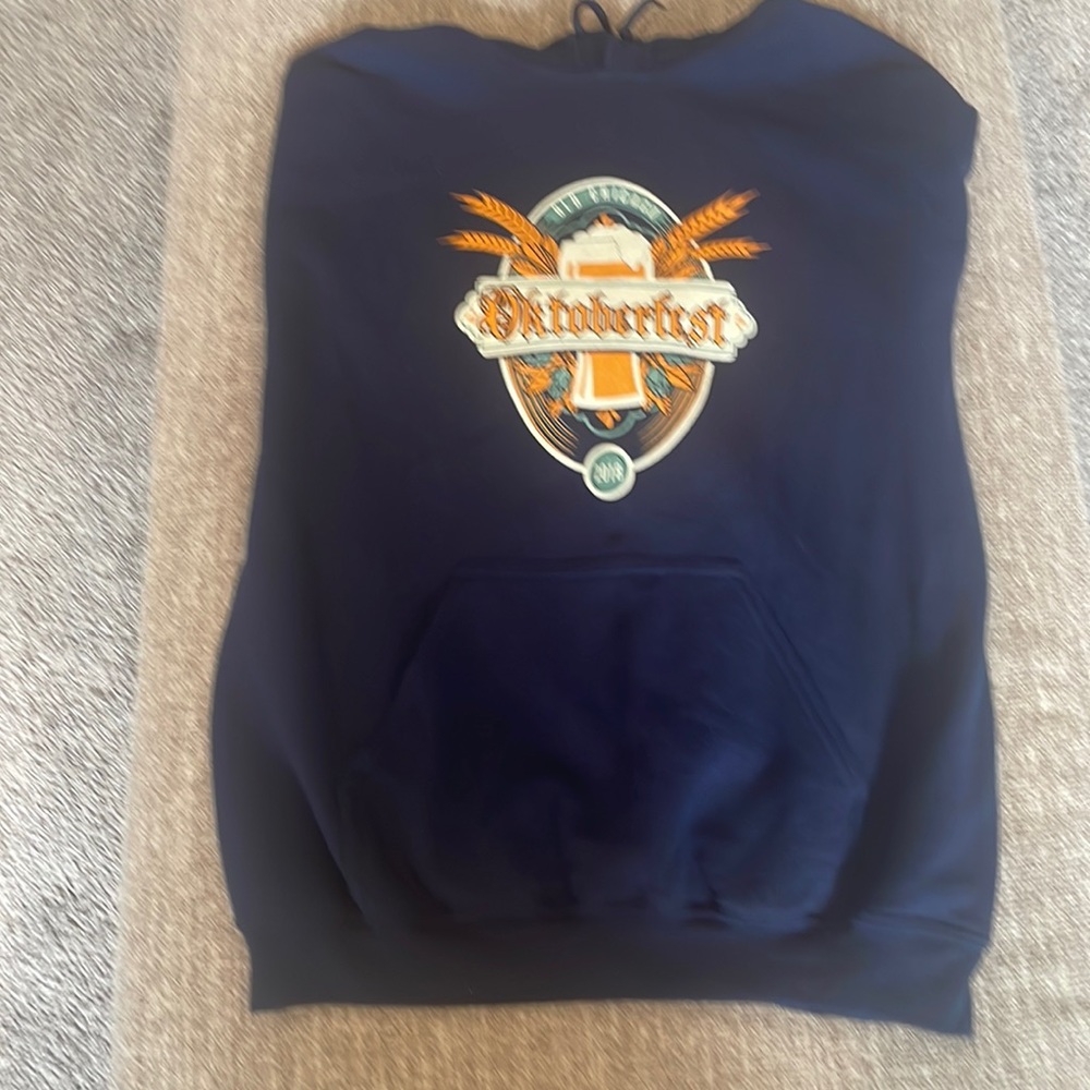 Gildan Hoodie